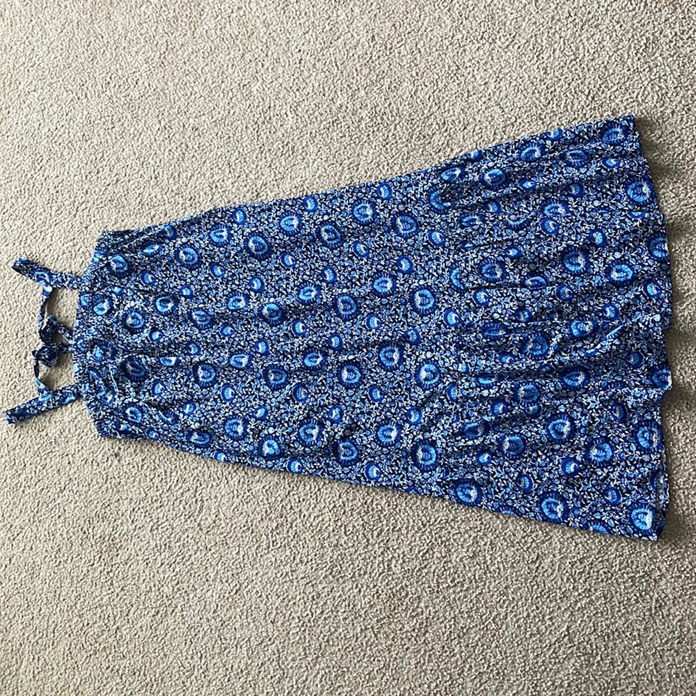 Of navy dress